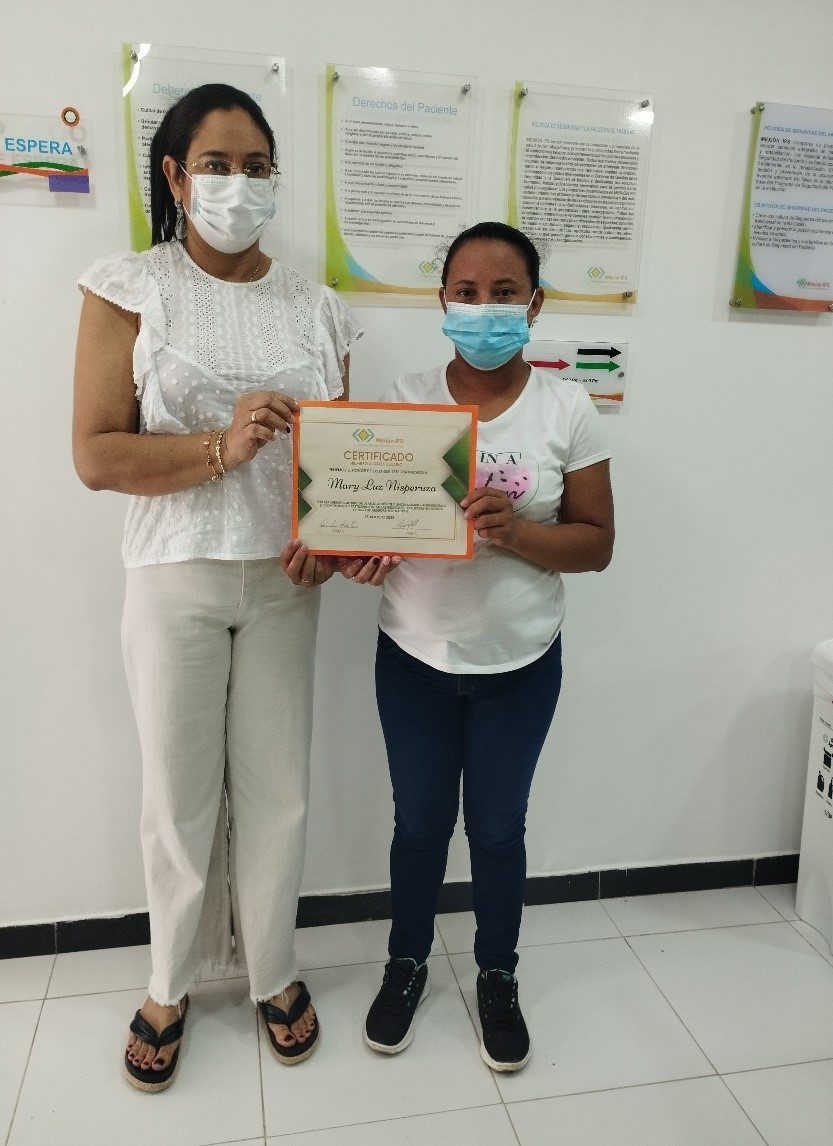Entrega de Reconocimiento a Miembros de Alianza Usuario